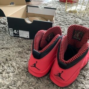 GIRLS AIR JORDAN 10 RETRO (GS)